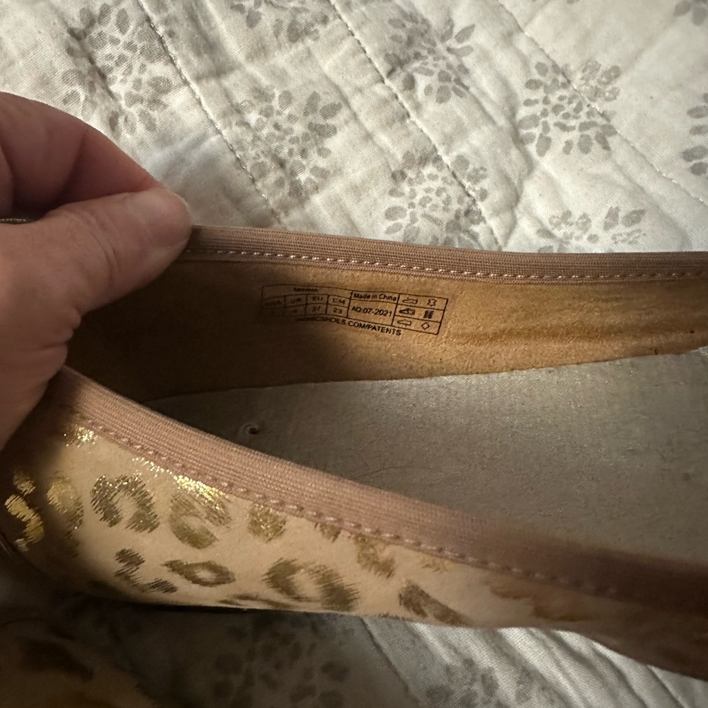 Vionic ballet flats Size 6 - Picture 5 of 6